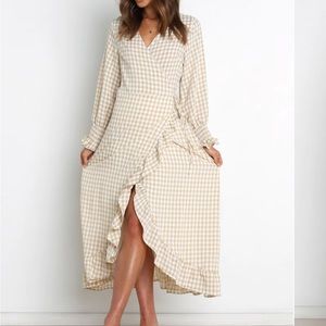 Petal & Pup Ada Gingham Dress! NWT